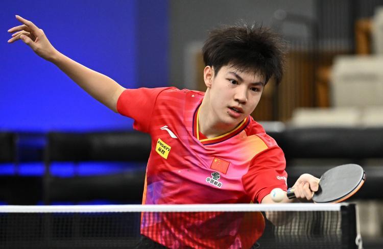 开门黑！黄友政0-3阿鲁纳，国乒男单WTT中国澳门冠军赛首战失利